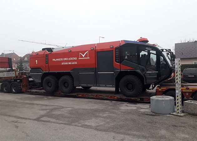 Transportation of a Rosenbauer Panther six-wheeler