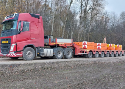 Transportation of the crane and its parts